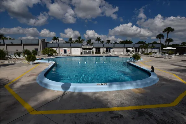 $1,600 | 2572 Emory Drive West, Unit F, West Palm Beach, FL 33415