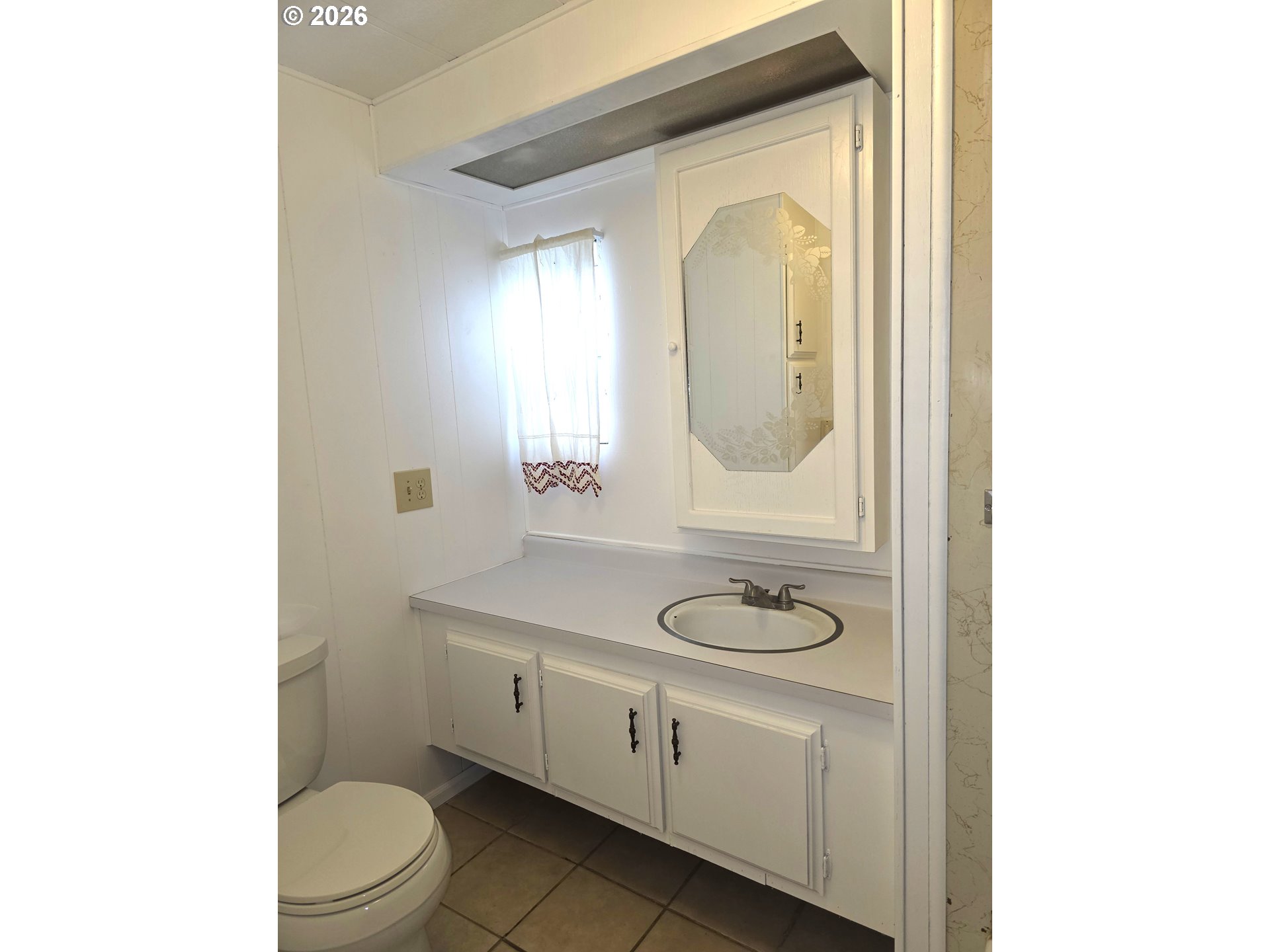 13045 Southeast Stark Street, Unit 112 Portland, OR 97233 - Photo 23 of 25