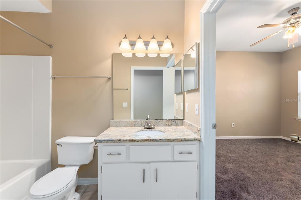 4700 Southwest Archer Road, Unit 13 Gainesville, FL 32608 - Photo 19 of 41