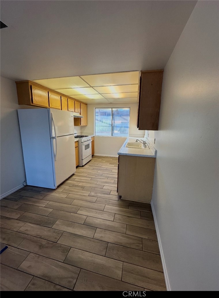12750 Miracle Hill Road Desert Hot Springs, CA 92240 - Photo 4 of 14