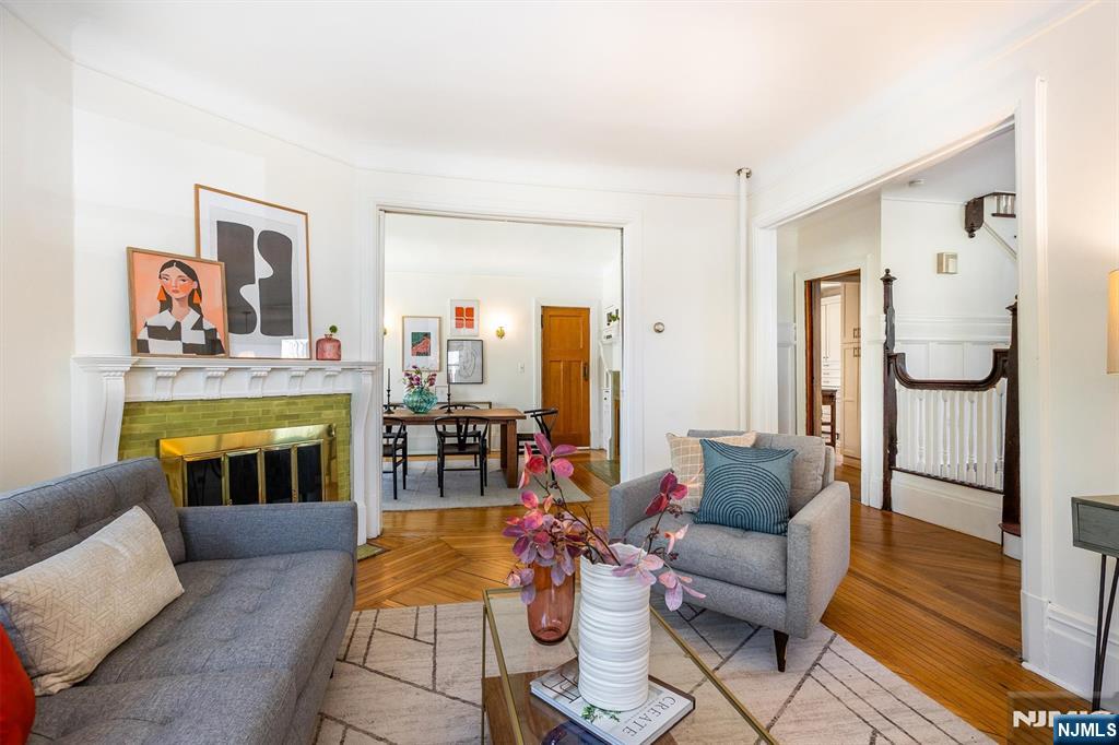 39 Draper Terrace Montclair, NJ 07042 - Photo 13 of 42