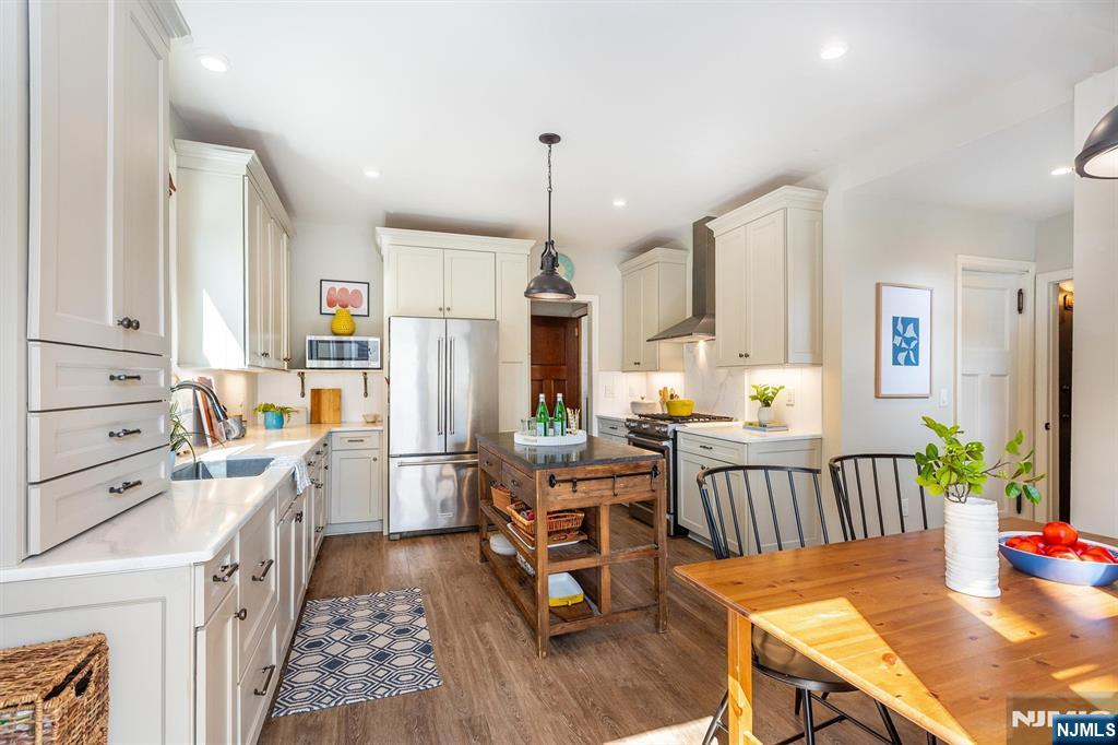 39 Draper Terrace Montclair, NJ 07042 - Photo 22 of 42