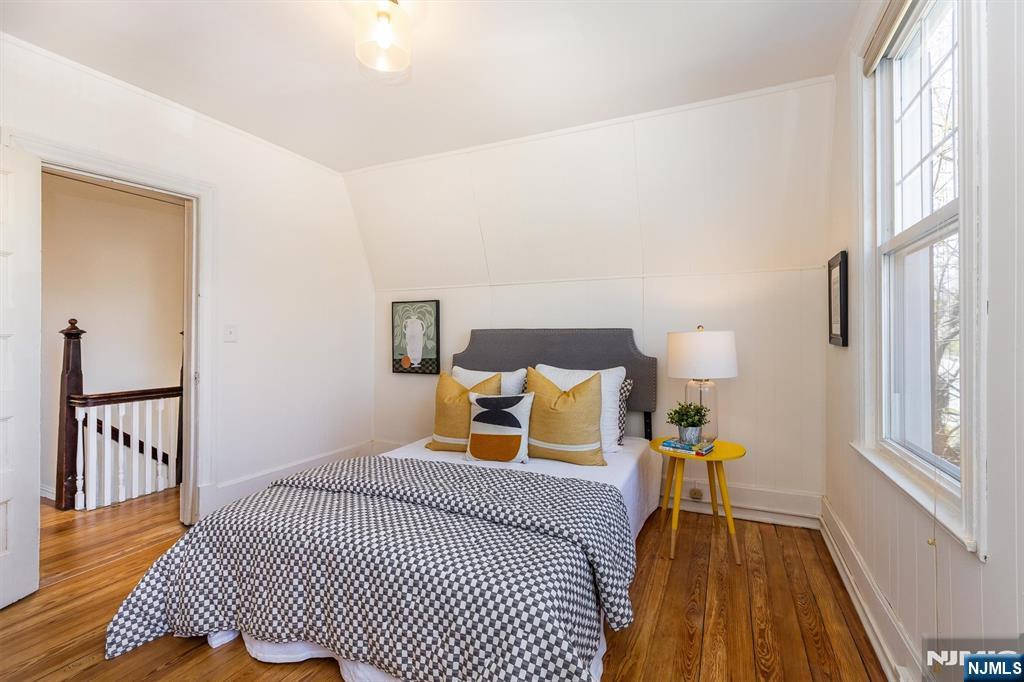 39 Draper Terrace Montclair, NJ 07042 - Photo 32 of 42