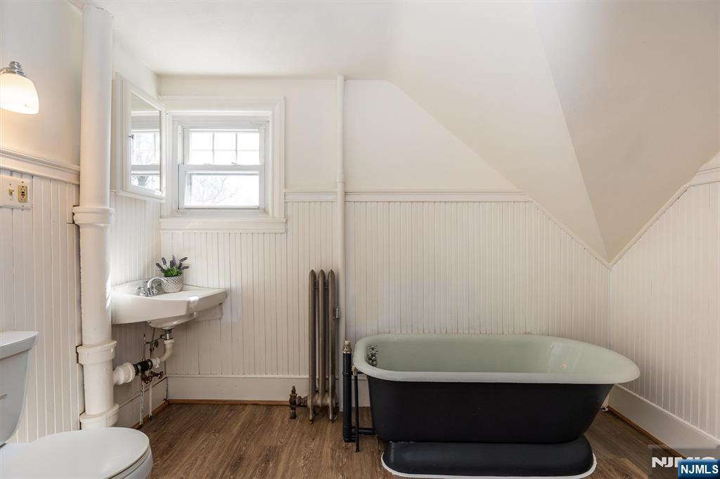 39 Draper Terrace Montclair, NJ 07042 - Photo 37 of 42