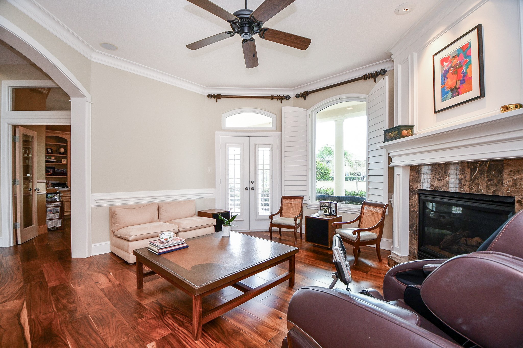 12711 Waterside Way Houston, TX 77041 - Photo 10 of 48 Formal living room with fireplace.