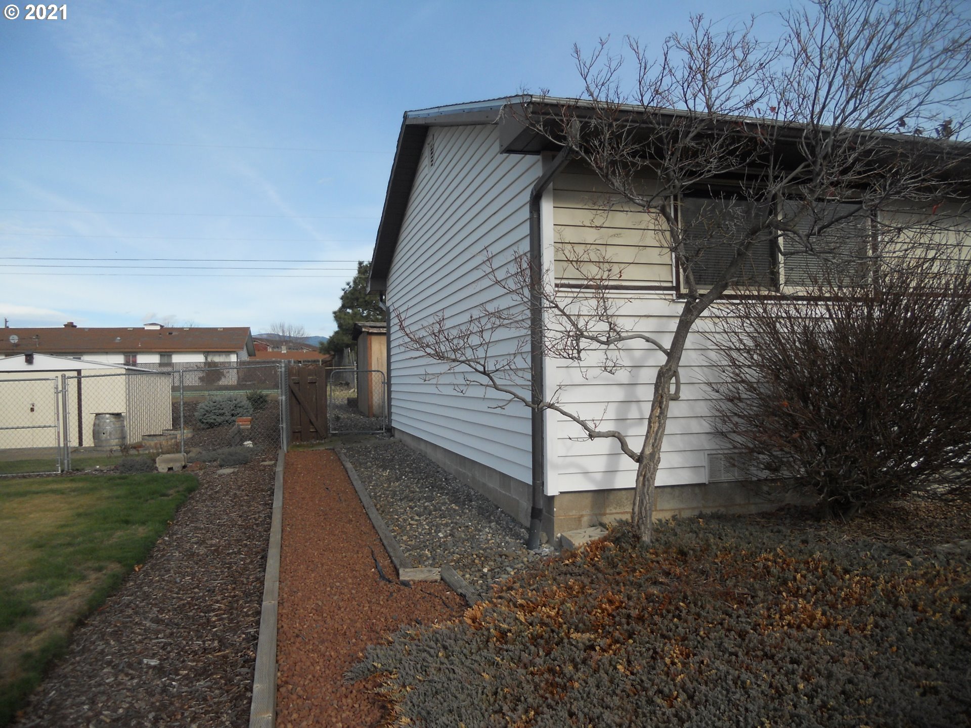 825 Maple Drive Goldendale, WA 98620 - Photo 4 of 30