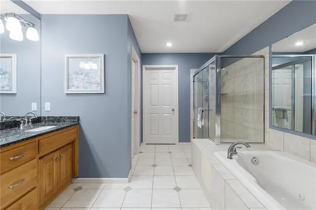 $429,900 | 13942 South Summit Street, Olathe, KS 66062