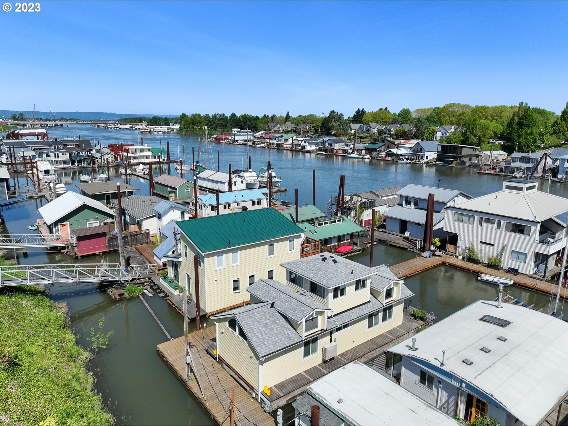 205 North Bridgeton Road, Unit 6 Portland, OR 97217 - Photo 22 of 22 a picture of city view