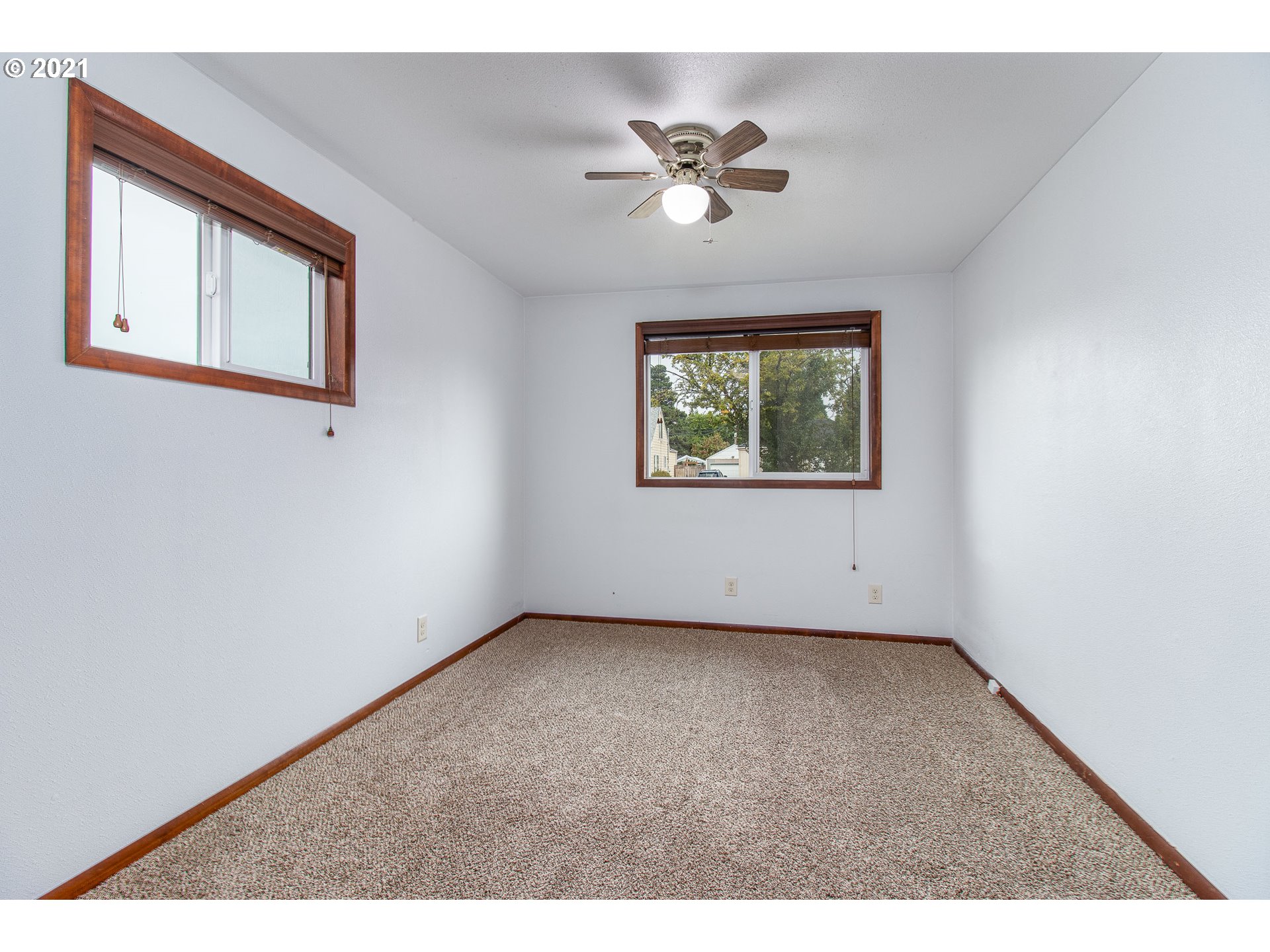 3115 Florida Street Longview, WA 98632 - Photo 13 of 29 Gallery Image 13