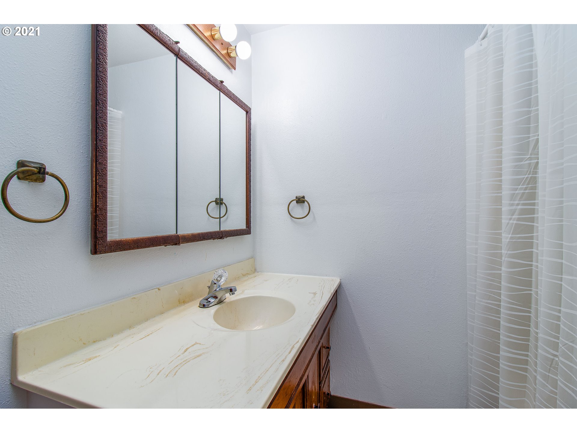 3115 Florida Street Longview, WA 98632 - Photo 15 of 29 Gallery Image 15