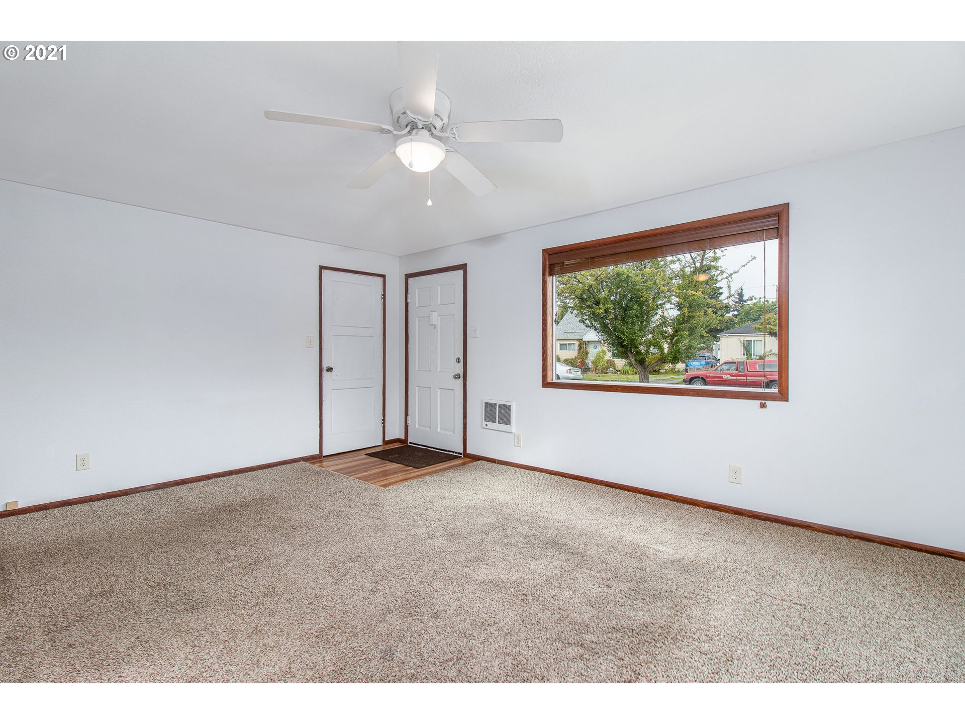 3115 Florida Street Longview, WA 98632 - Photo 6 of 29 Gallery Image 6