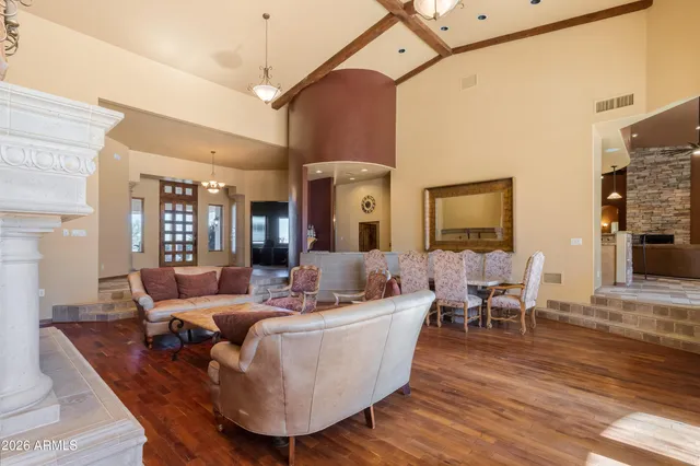 $1,300,000 | 6010 East Lippizan Way, Hereford, AZ 85615