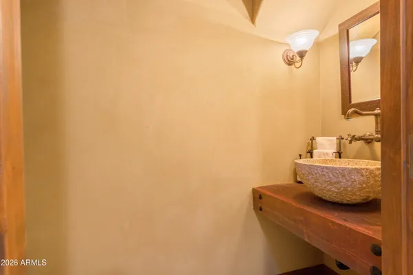 $1,300,000 | 6010 East Lippizan Way, Hereford, AZ 85615