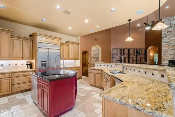 $1,300,000 | 6010 East Lippizan Way, Hereford, AZ 85615