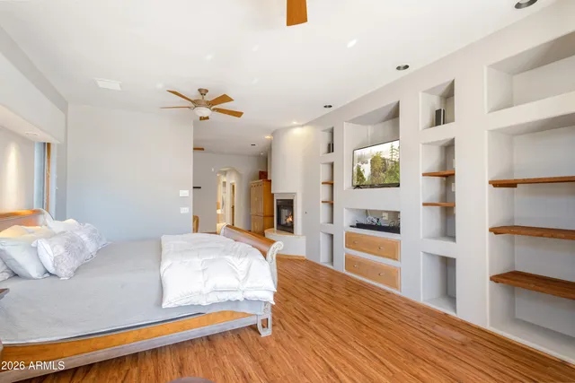 $1,300,000 | 6010 East Lippizan Way, Hereford, AZ 85615