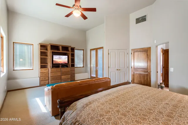 $1,300,000 | 6010 East Lippizan Way, Hereford, AZ 85615