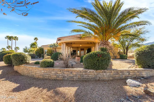 $1,300,000 | 6010 East Lippizan Way, Hereford, AZ 85615