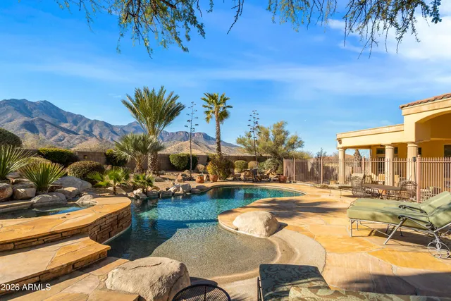 $1,300,000 | 6010 East Lippizan Way, Hereford, AZ 85615