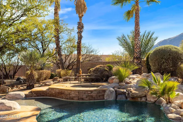 $1,300,000 | 6010 East Lippizan Way, Hereford, AZ 85615