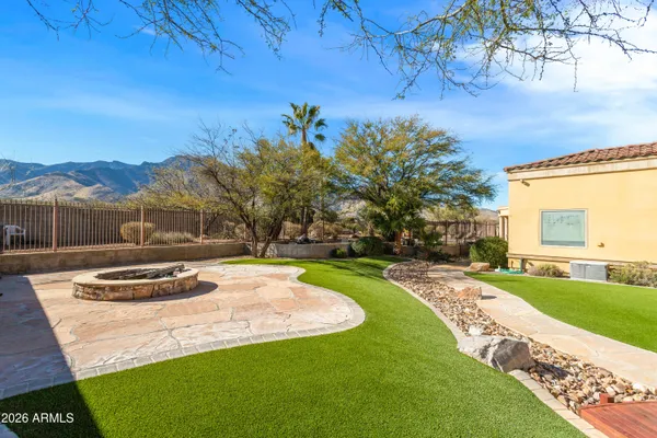 $1,300,000 | 6010 East Lippizan Way, Hereford, AZ 85615