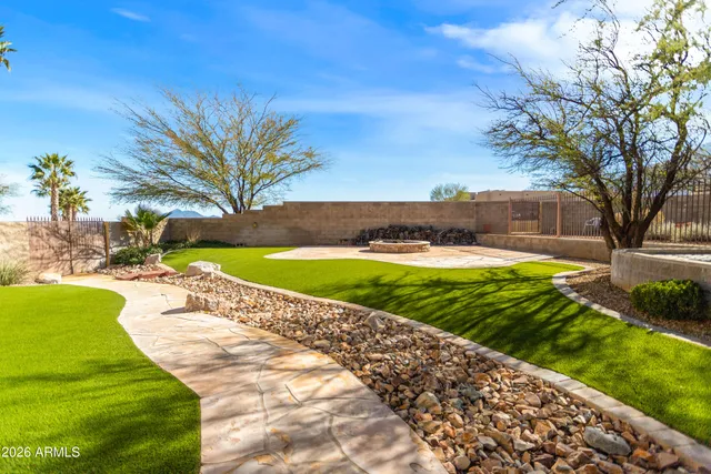 $1,300,000 | 6010 East Lippizan Way, Hereford, AZ 85615