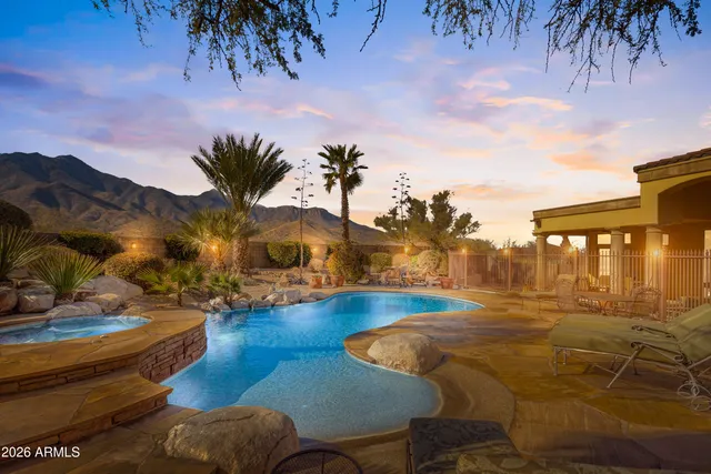 $1,300,000 | 6010 East Lippizan Way, Hereford, AZ 85615