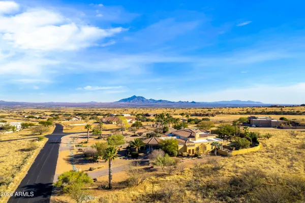 $1,300,000 | 6010 East Lippizan Way, Hereford, AZ 85615