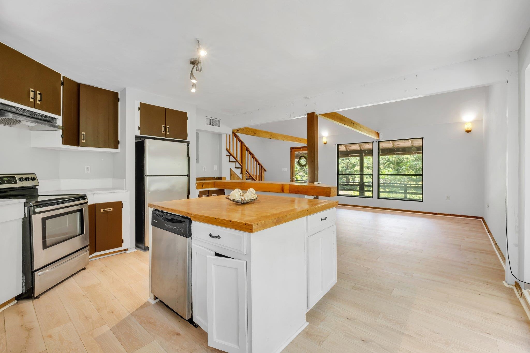 7047 Buckskin Road Tallahassee, FL 32309 - Photo 13 of 27 Gallery Image 13