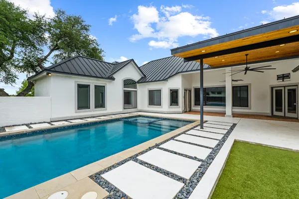 $7,500 | 9309 Bluegrass Drive, Austin, TX 78759