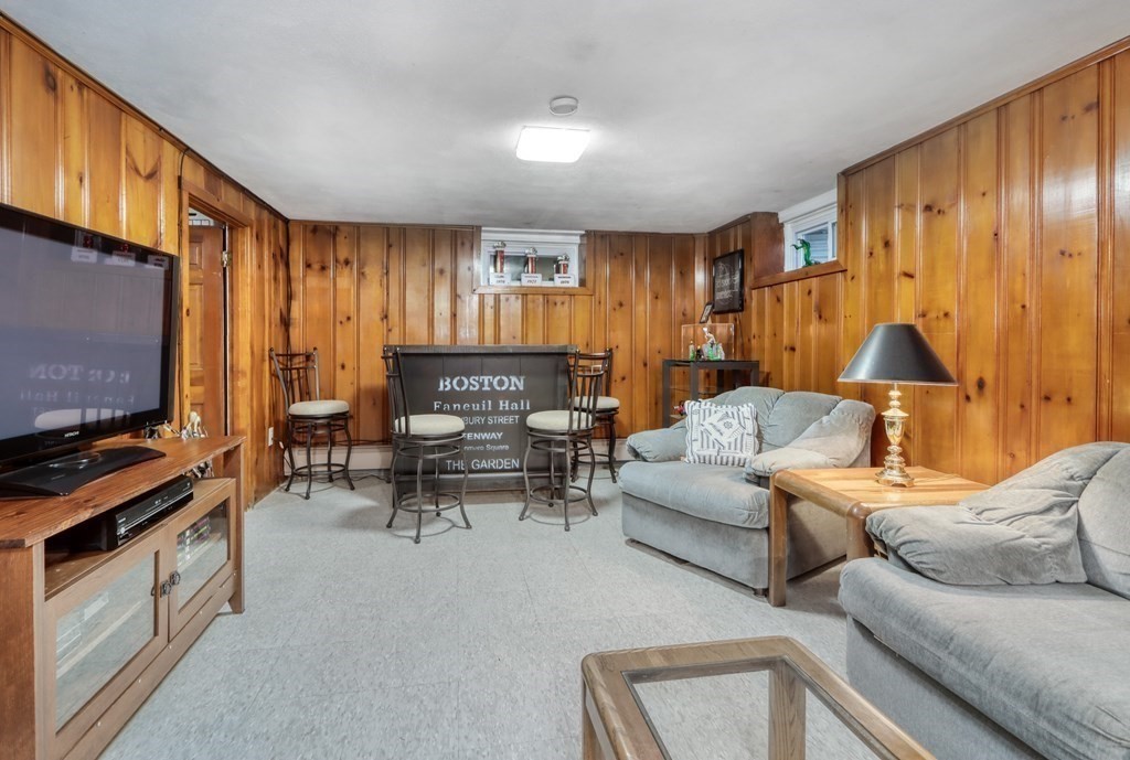 50 Boston Rock Road Melrose, MA 02176 - Photo 22 of 41 Gallery Image 22