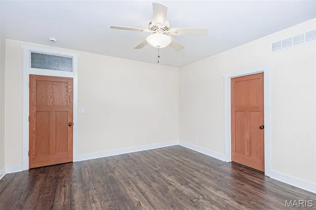 $640,000 | 720 East Breedlove Drive, Sturgeon, MO 65284