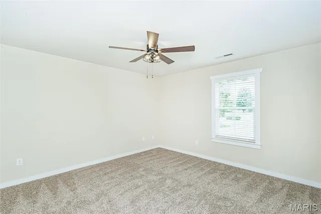 $640,000 | 720 East Breedlove Drive, Sturgeon, MO 65284