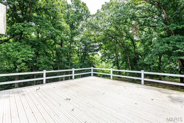 $640,000 | 720 East Breedlove Drive, Sturgeon, MO 65284