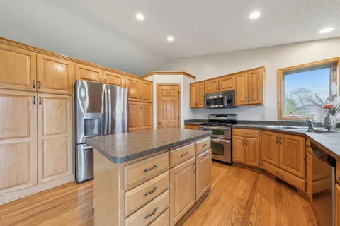 $684,900 | 22184 Iman Street Northwest, Nowthen, MN 55330