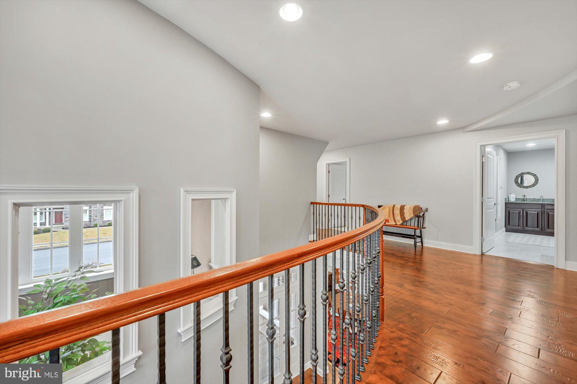 519 East Delp Road Lancaster, PA 17601 - Photo 31 of 63 Hall