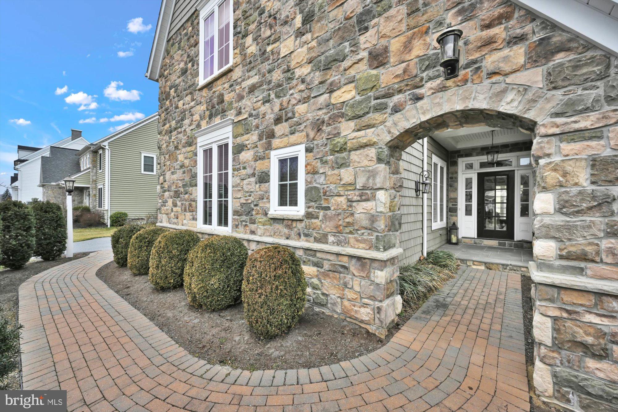 519 East Delp Road Lancaster, PA 17601 - Photo 7 of 63 Entrance
