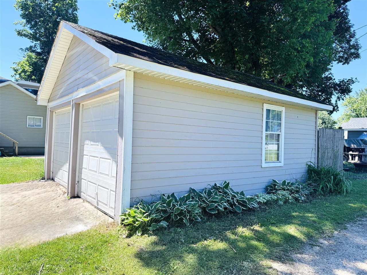 315 North Maple Street Marcellus, MI 49067 - Photo 7 of 30