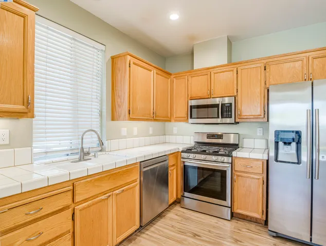 $1,050,000 | 432 Curraghmore Court, San Jose, CA 95136