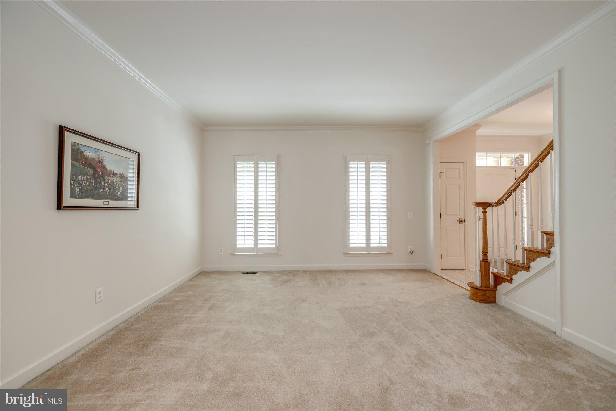7379 Hunters Oak Court Springfield, VA 22150 - Photo 12 of 58 Living Room