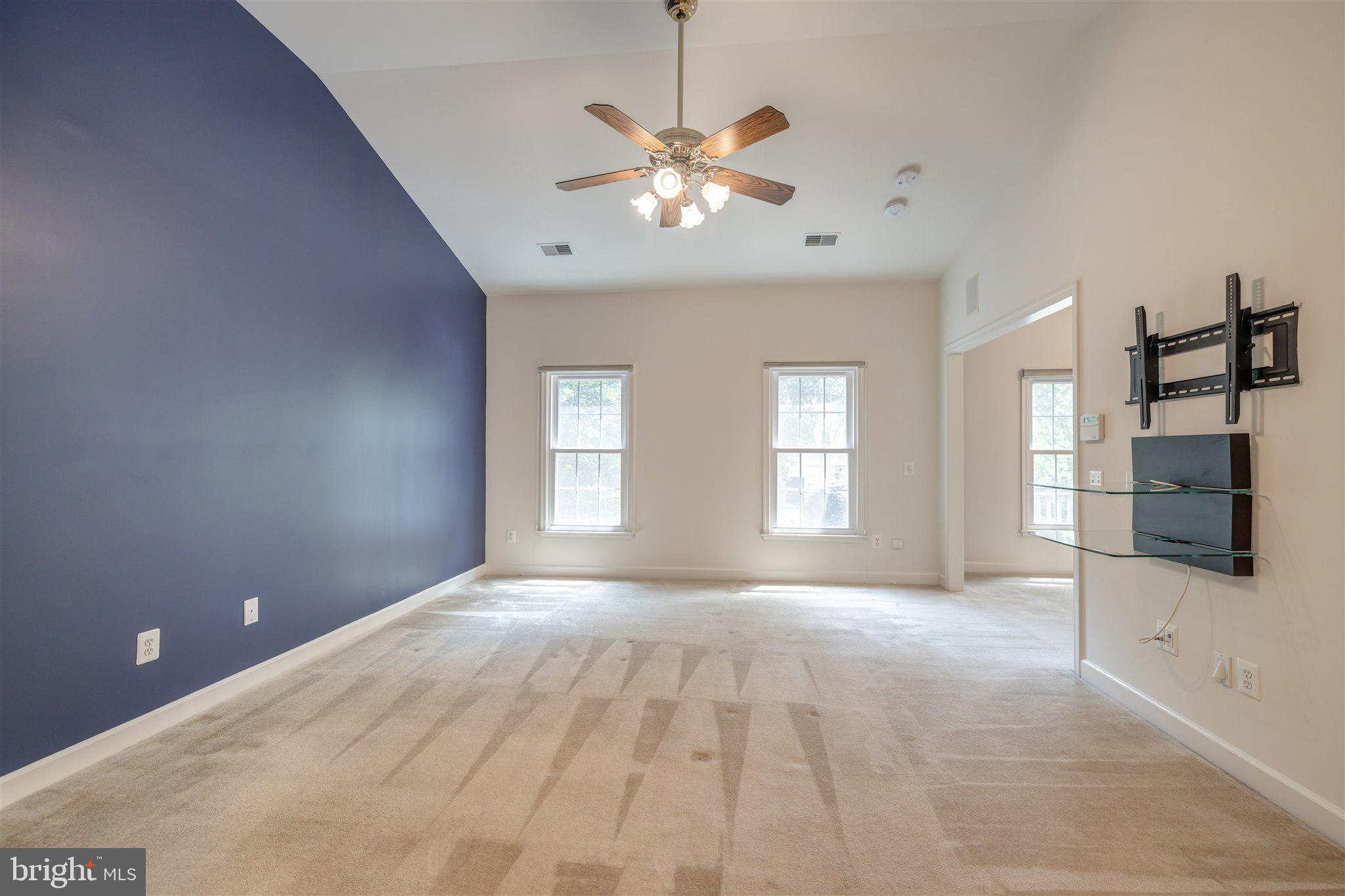 7379 Hunters Oak Court Springfield, VA 22150 - Photo 39 of 58 Owner's Suite