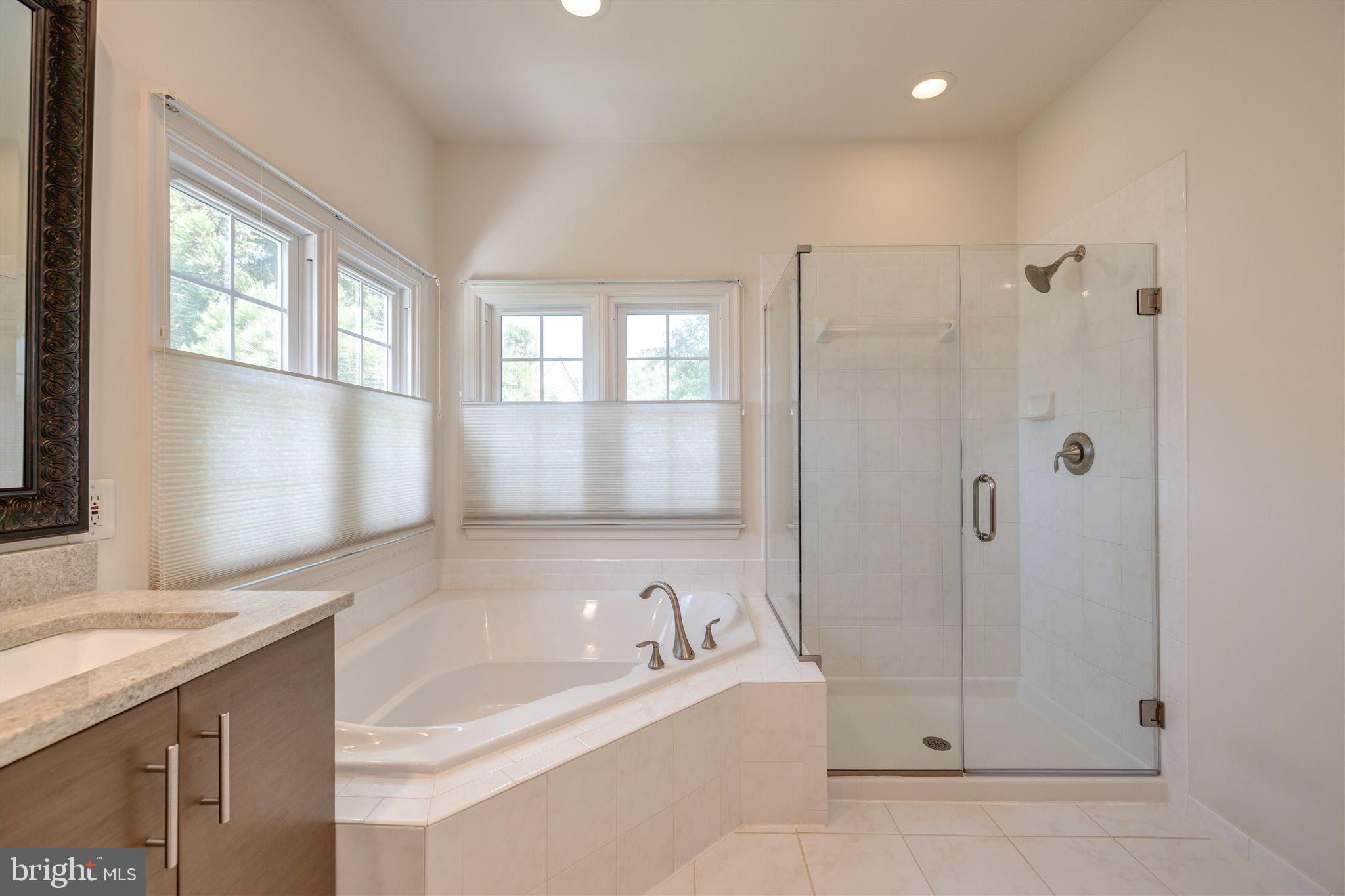 7379 Hunters Oak Court Springfield, VA 22150 - Photo 41 of 58 Owner's Bath