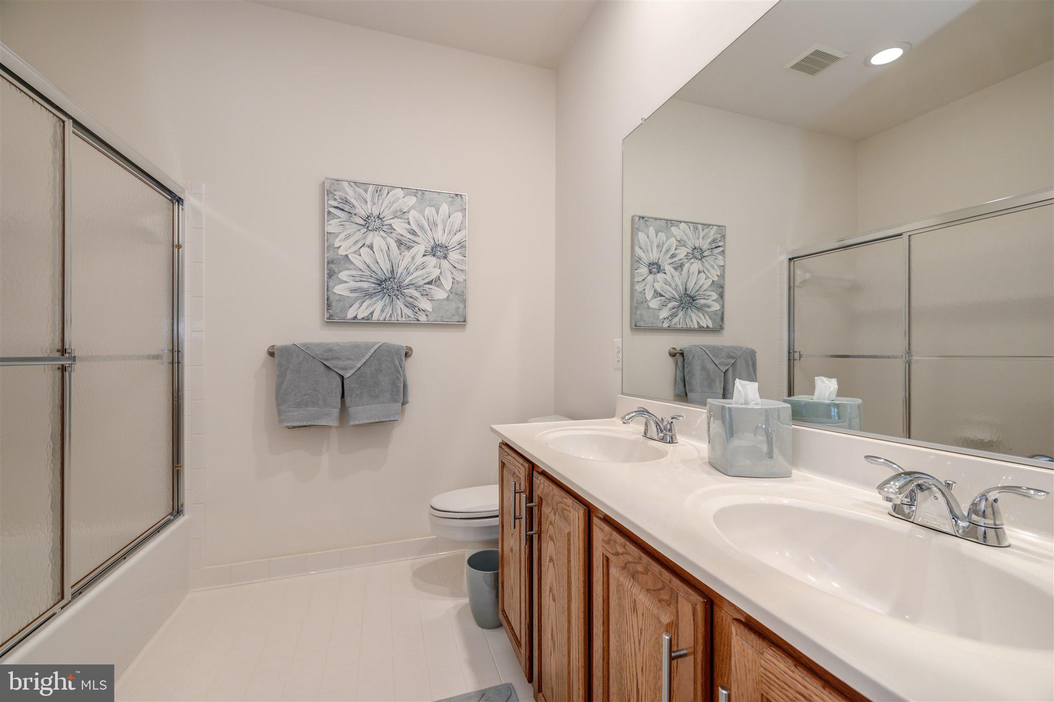 7379 Hunters Oak Court Springfield, VA 22150 - Photo 46 of 58 Hall Bath