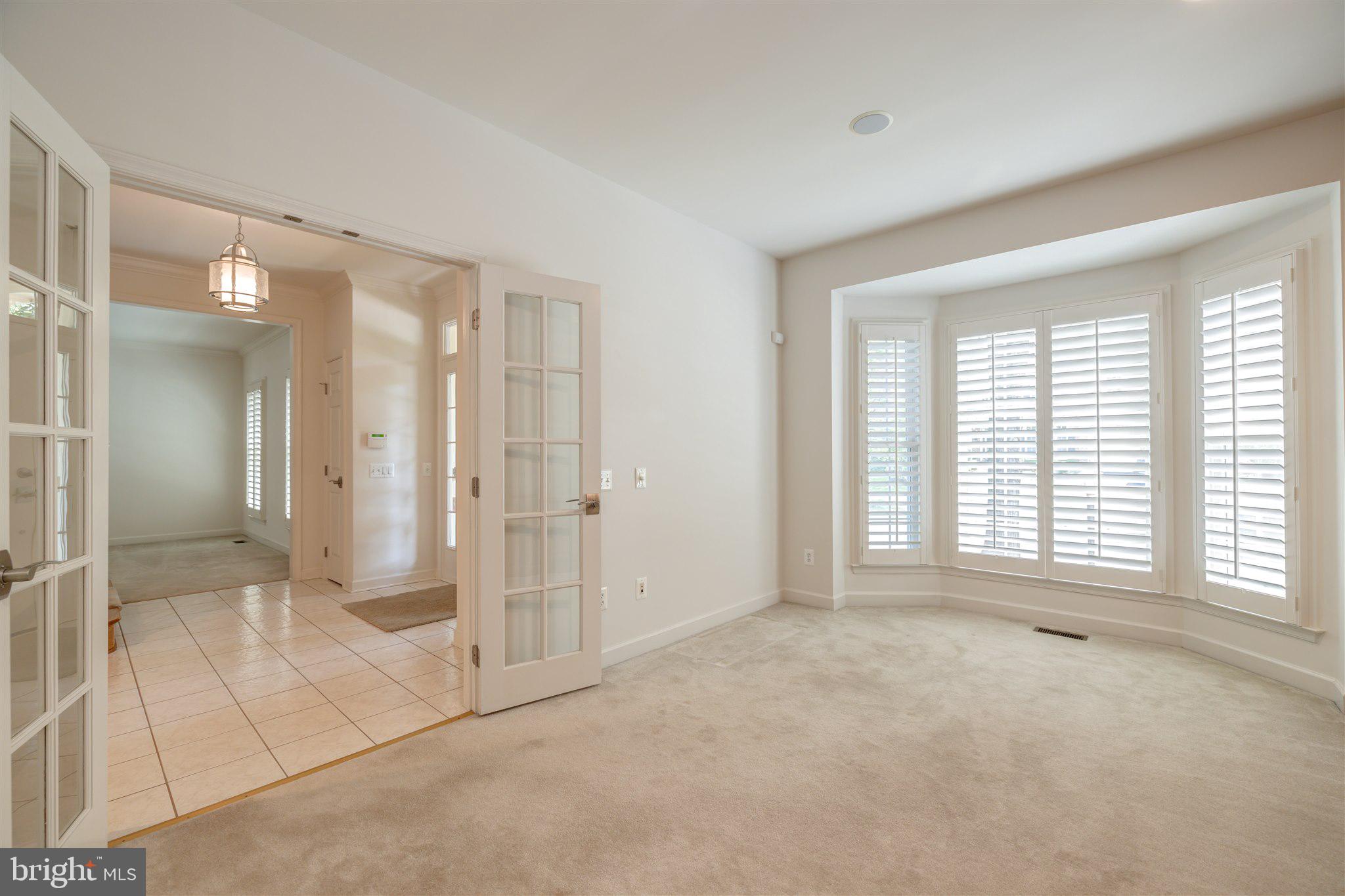7379 Hunters Oak Court Springfield, VA 22150 - Photo 9 of 58 Main Level Office
