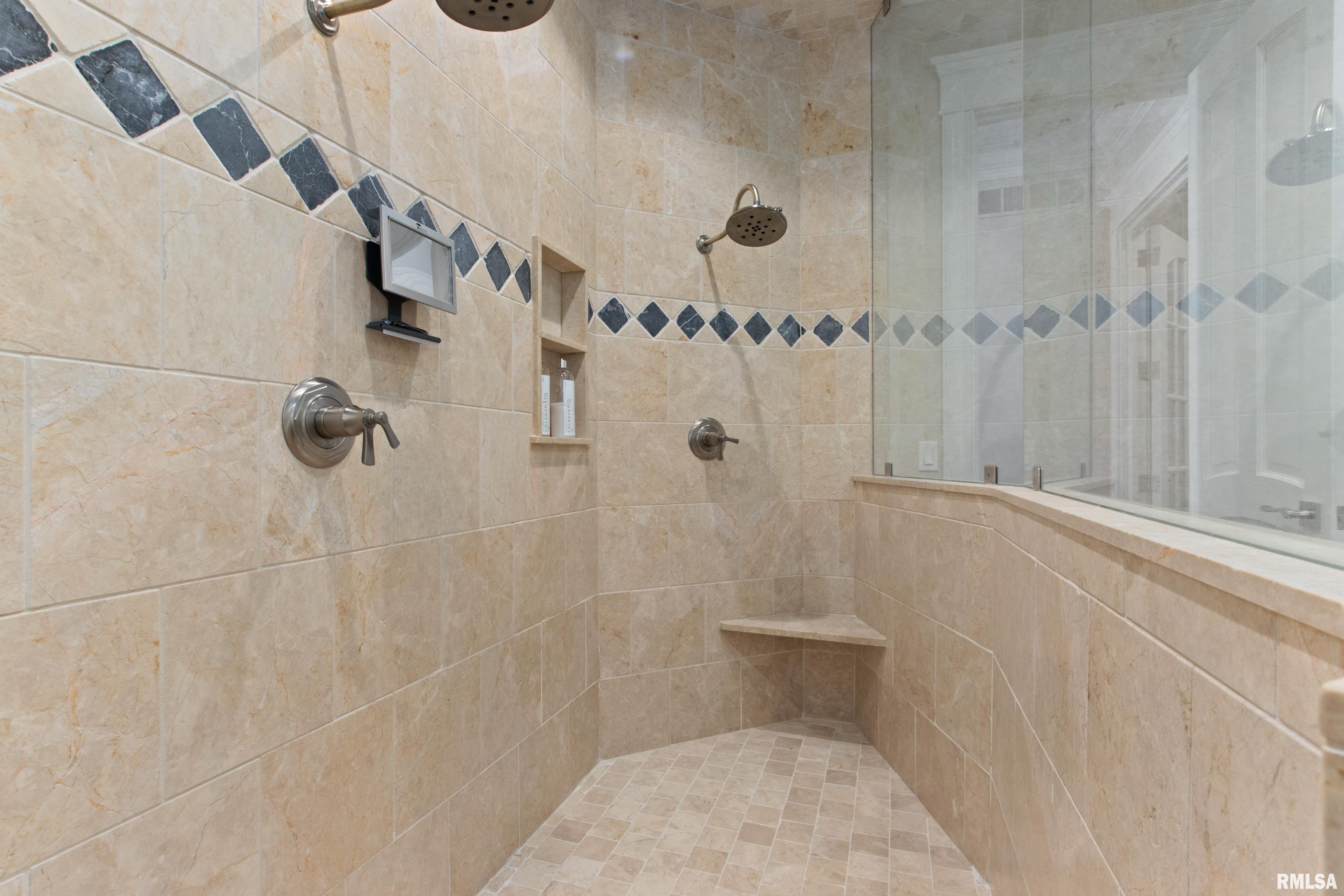 38 Diamond Point Morton, IL 61550 - Photo 48 of 100