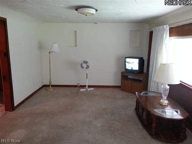 722 Rural Road Eastlake, OH 44095 - Photo 6 of 18 Gallery Image 6