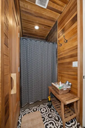 $925,000 | 28120 Wild Rose Lane North, Davenport, WA 99122