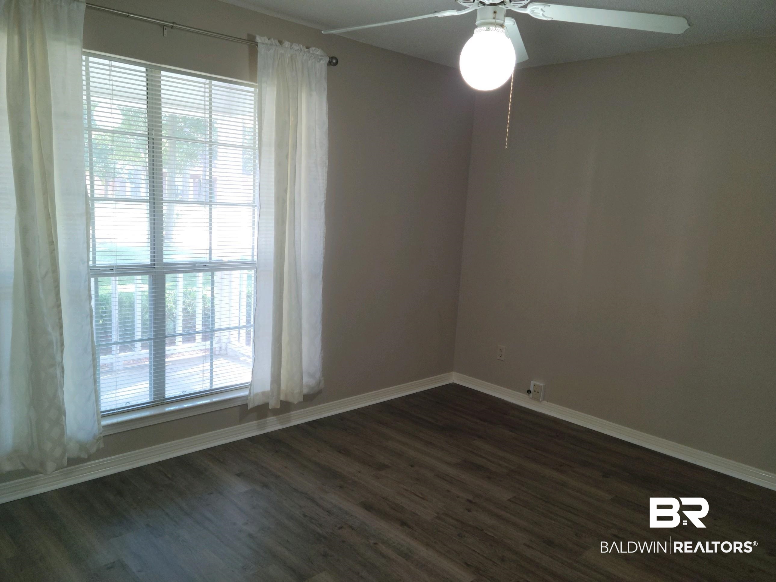 459 Ridgewood Drive Daphne, AL 36526 - Photo 12 of 18