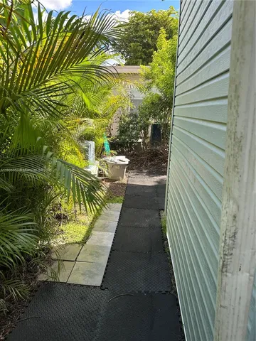 $259,000 | 19800 Southwest 180th Avenue, Miami, FL 33187