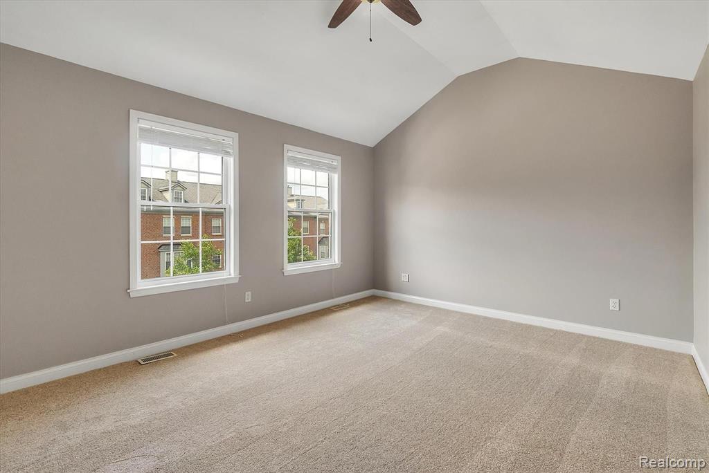 1611 Town Commons Drive Howell, MI 48855 - Photo 20 of 37