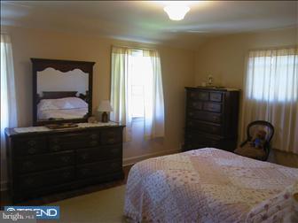 120 Flintlock Road Drexel Hill, PA 19026 - Photo 5 of 6 Gallery Image 5